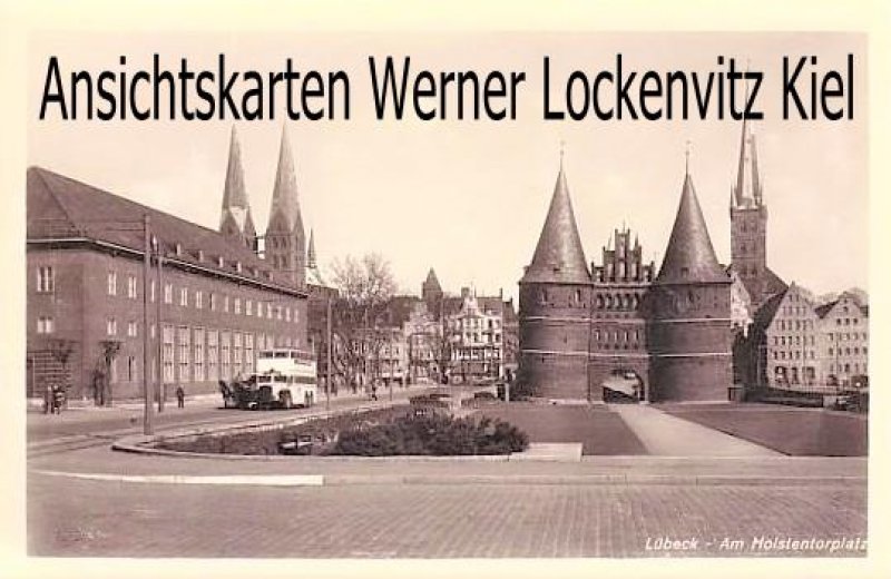 Ansichtskarte Lübeck Am Holstentorplatz