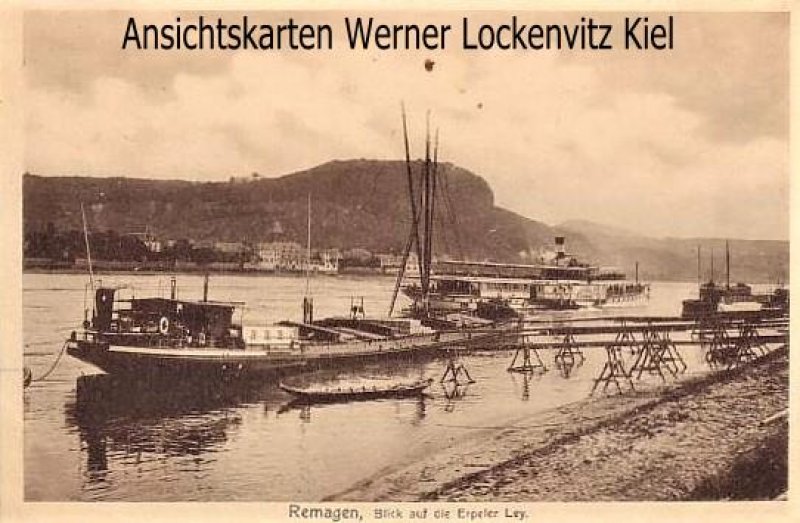 Ansichtskarte Remagen Blick auf die Erpeler Ley mit Schiffen