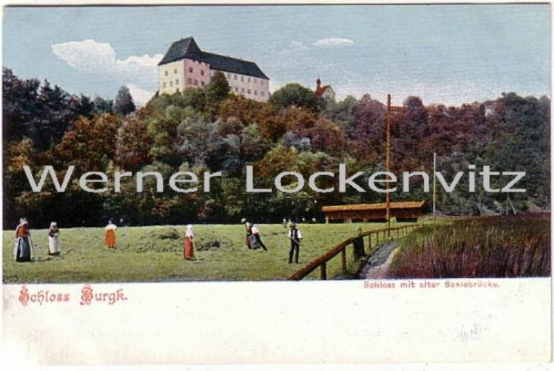 Ansichtskarte Freital Schloss Burgk mit Bauern bei der Ernte