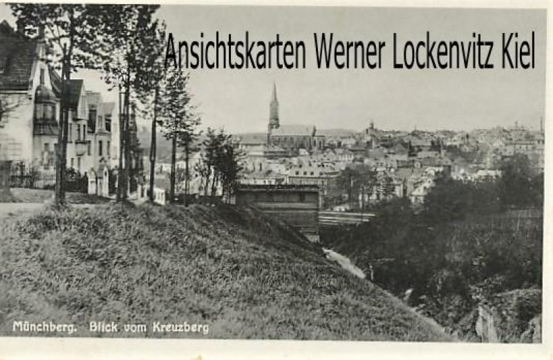 Ansichtskarte Münchberg Blick vom Kreuzberg auf die Stadt mit Marschpost Stempel 